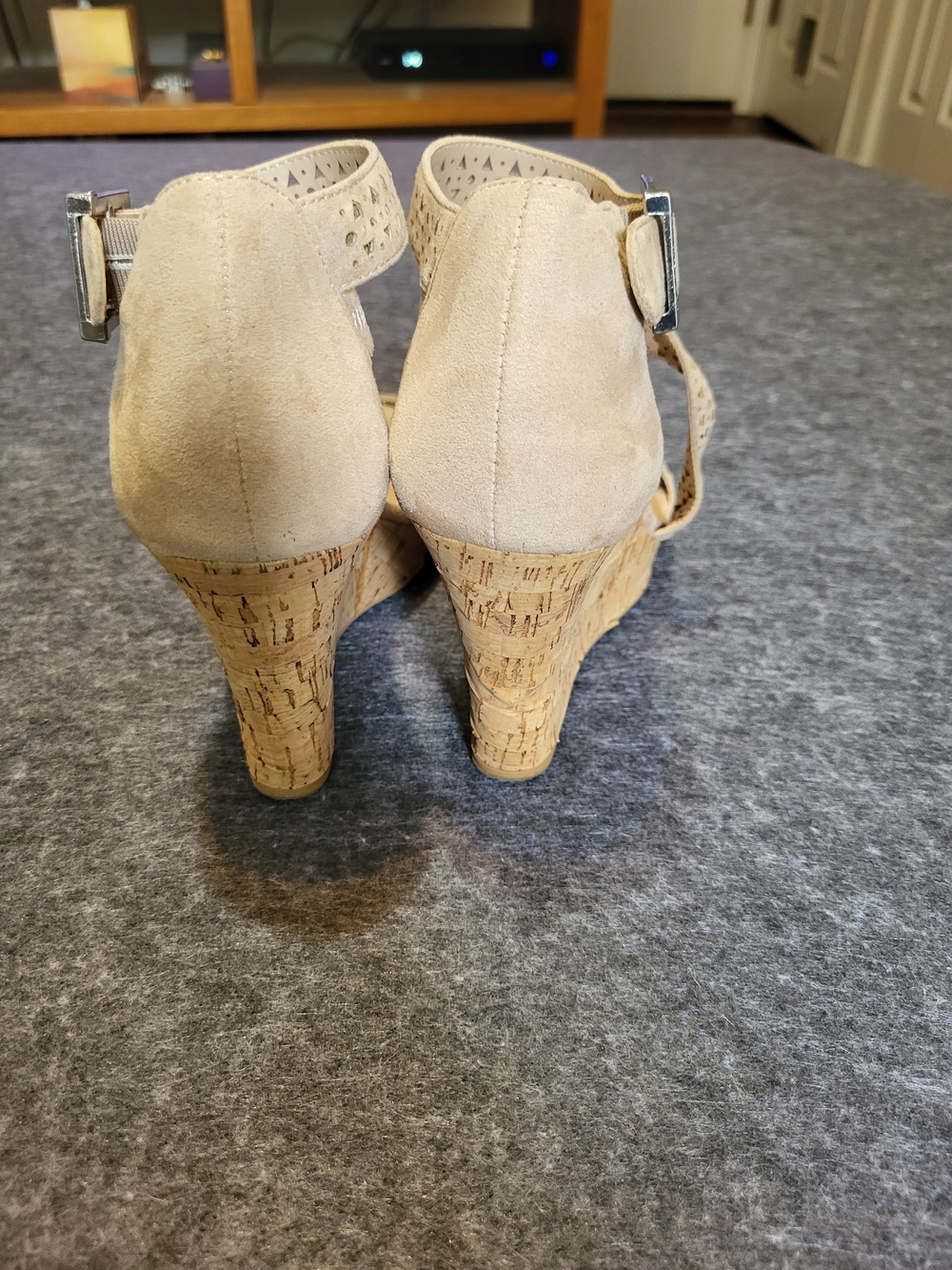 Charles by Charles David Beige Laser-Cut Wedge Sandals - Picture 4 of 6